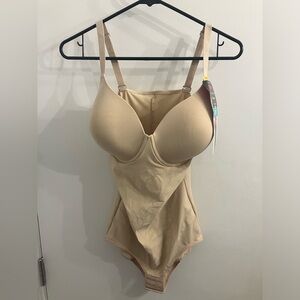 Maidenform Flexees BodyShaper